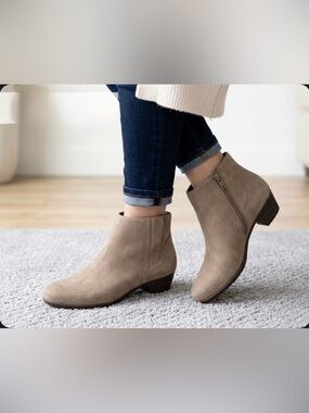 ABEO Melanie Gray Oiled Leather B.I.O.system Ankle Boots Size 7.5 L